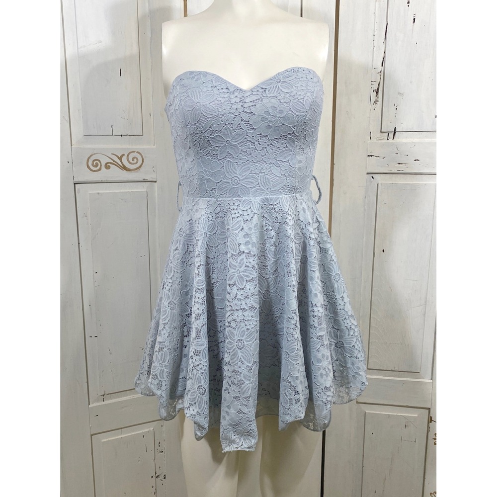 Windsor Lace Fit Flare Mini Dress XS Baby Blue Strapless Sweetheart Neckline